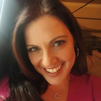 Contact met Lachebekjee, 43 jarige Vrouw beschikbaar in Groningen