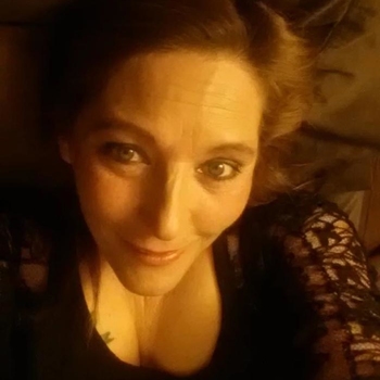 54 jarige Vrouw uit Groningen wilt sex