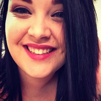 Contact met Voorvast, 31 jarige Vrouw beschikbaar in Noord-Brabant