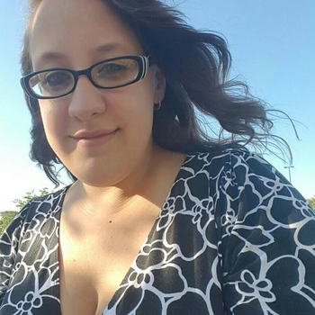 28 jarige Vrouw uit Striep wilt sex
