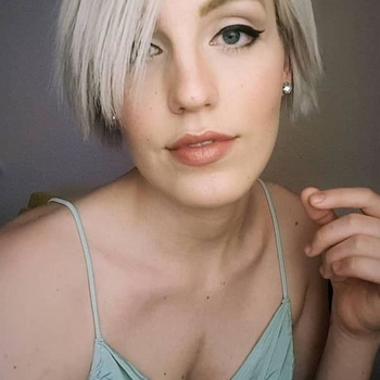 Contact met Shelena, 33 jarige Vrouw beschikbaar in Utrecht