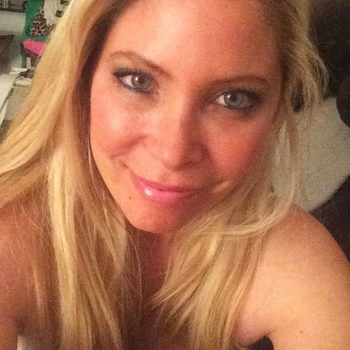 Contact met Singit, 44 jarige Vrouw beschikbaar in Utrecht