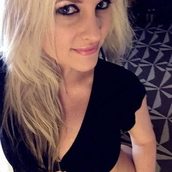 35 jarige Vrouw uit De-Blesse wilt sex
