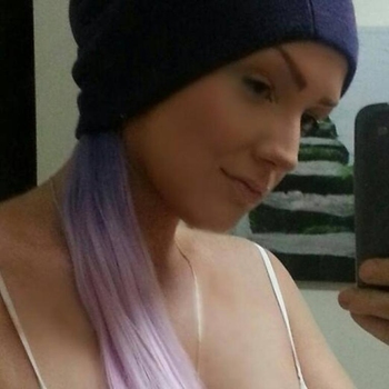 38 jarige Vrouw uit Hoogersmilde wilt sex