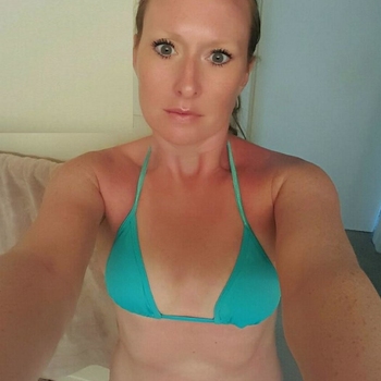 34 jarige Vrouw uit Lisse wilt sex