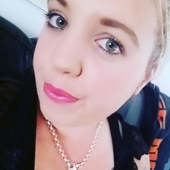 39 jarige Vrouw uit Bant wilt sex
