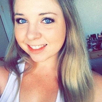 29 jarige Vrouw uit Steenbergen wilt sex