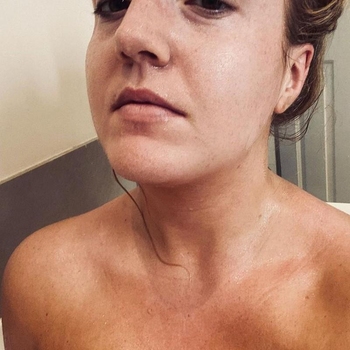 34 jarige Vrouw uit Hellendoorn wilt sex