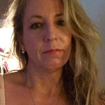 51 jarige Vrouw uit Noordwijk-aan-Zee wilt sex