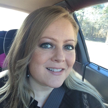 Contact met Amyisopzoek, 48 jarige Vrouw beschikbaar in Noord-Brabant