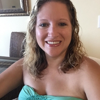 Contact met Deborahh, 44 jarige Vrouw beschikbaar in Noord-Holland