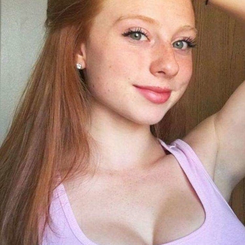 24 jarige Vrouw uit Kraggenburg wilt sex