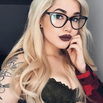 Contact met Odille, 23 jarige Vrouw beschikbaar in Noord-Brabant