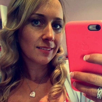 36 jarige Vrouw uit Mussel wilt sex