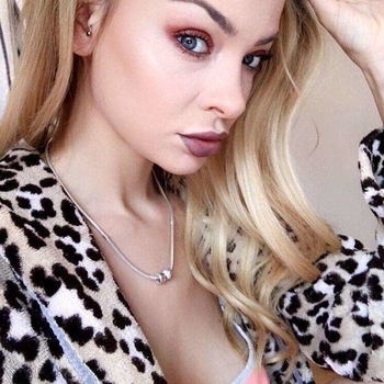 Contact met Melana, 28 jarige Vrouw beschikbaar in Noord-Holland