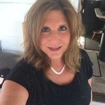 Contact met MaudjeF, 48 jarige Vrouw beschikbaar in Friesland