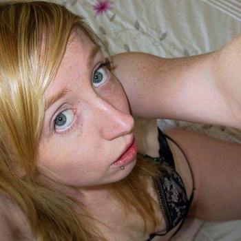 25 jarige Vrouw uit Brielle wilt sex